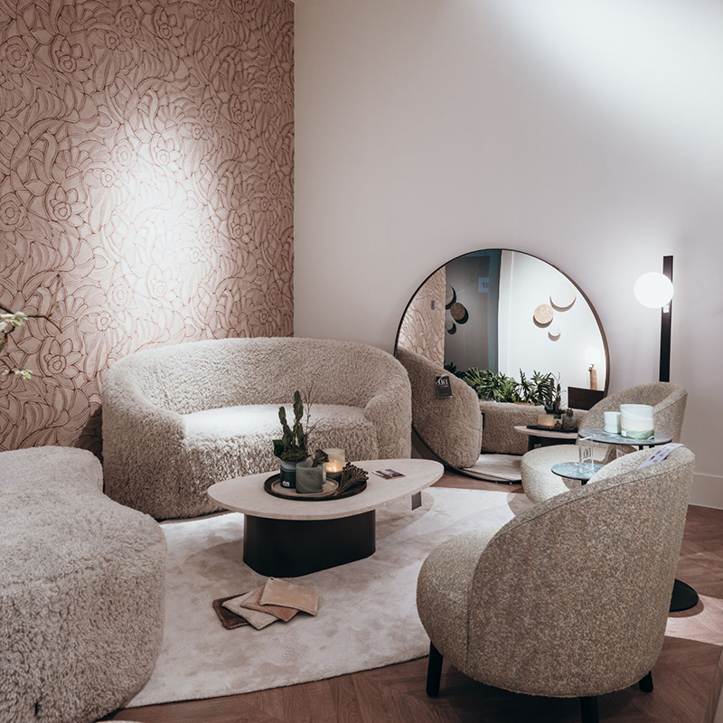 Curve sofa