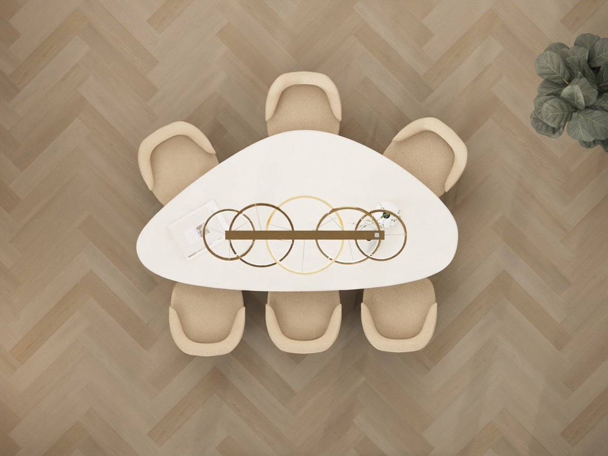 Betonlook eettafel triangel