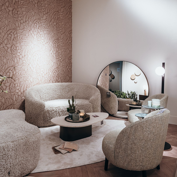 Curve sofa