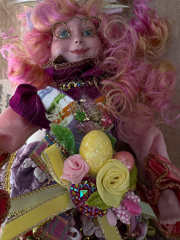 Easter Egg Fairy girl 28 cm