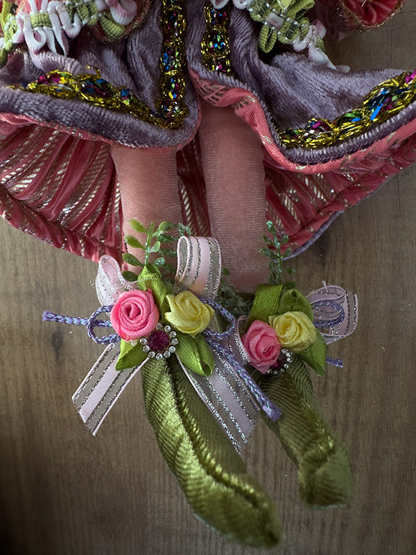 Easter Egg Fairy girl 28 cm