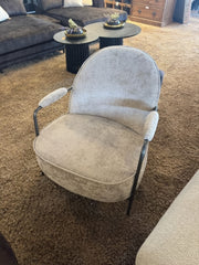beige fauteuil