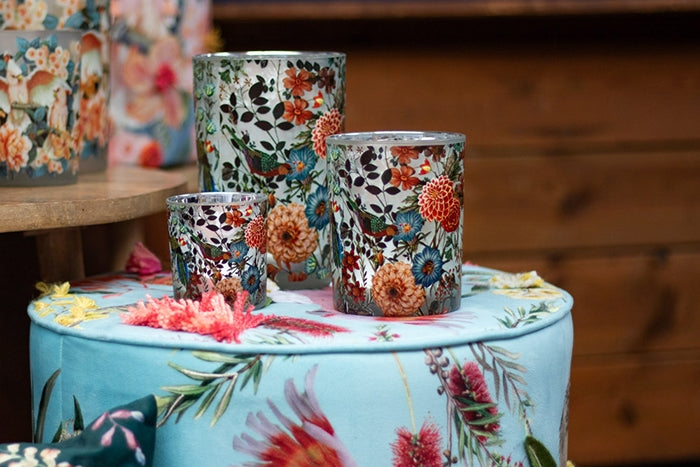 Theelichthouder Fleury met dahlias