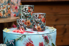 Theelichthouder Fleury met dahlias