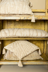 Beige sierkussen Zalie 60x60cm